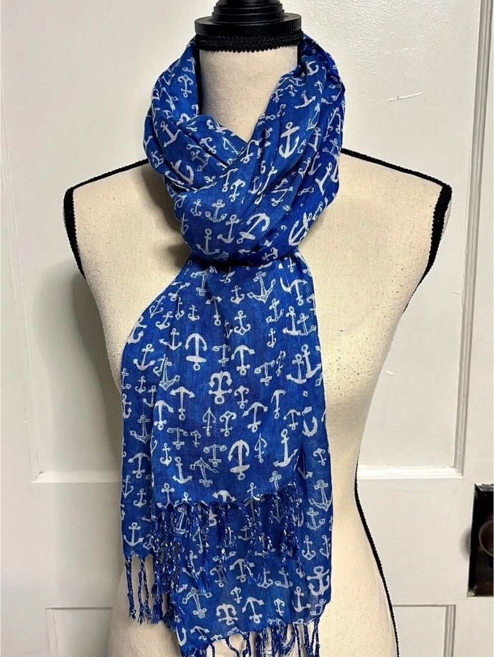 Anchor Print Scarf in Blue & White Like New